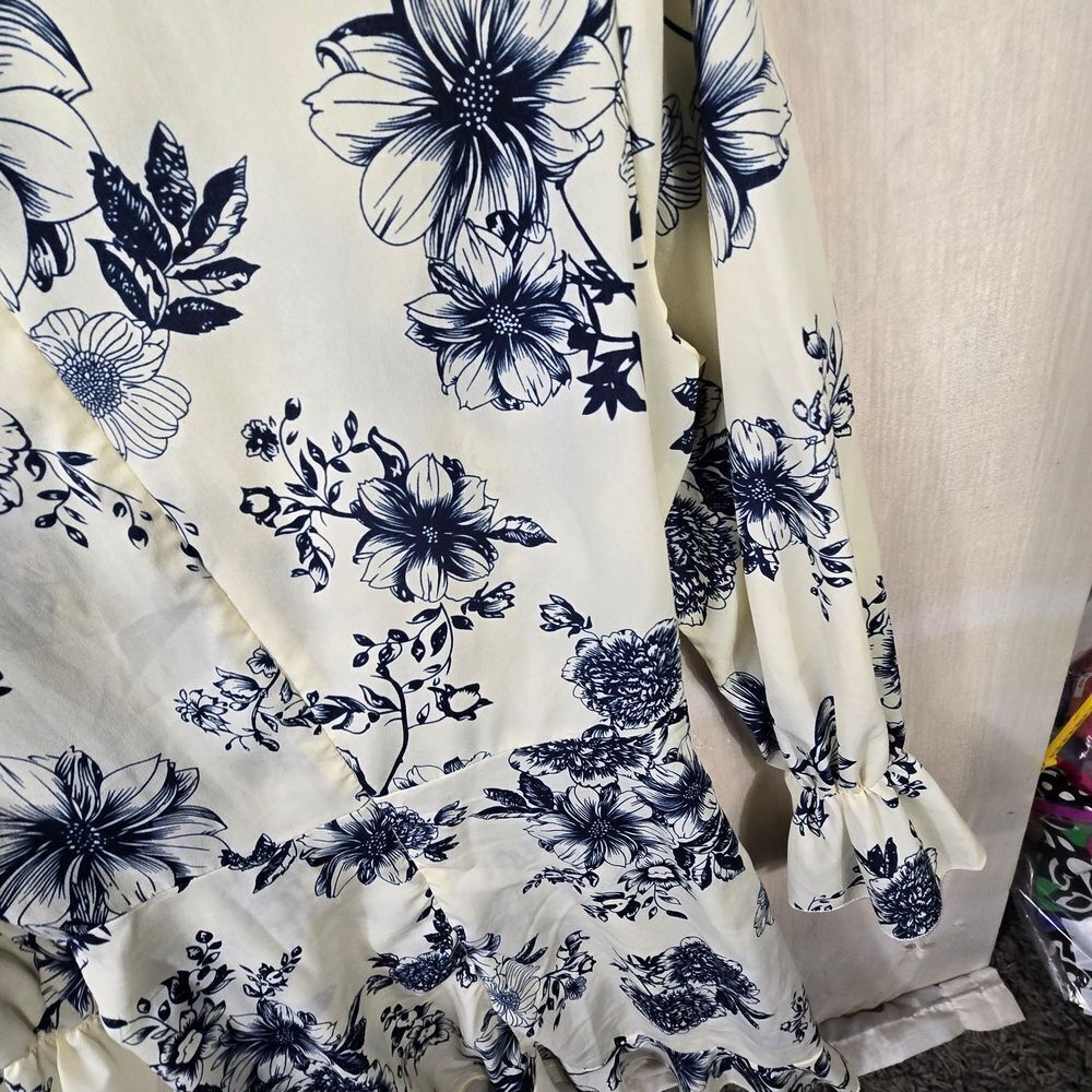 Reformation Floral Print Dress with Ruffle Sleeves Size Xl - Picture 7 of 13